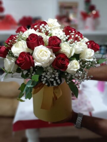 BOX DE ROSAS