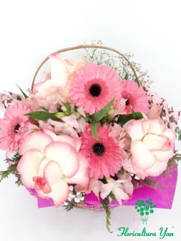 CESTA DE FLORES